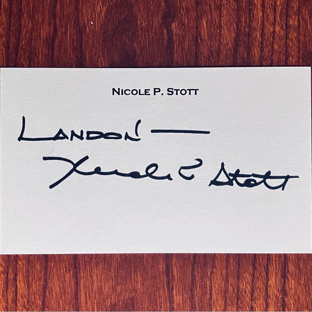 ASTRONAUT AUTOGRAPH / Nicole P. Stott SIGNED 3x5 CARD / Certificate Authenticity